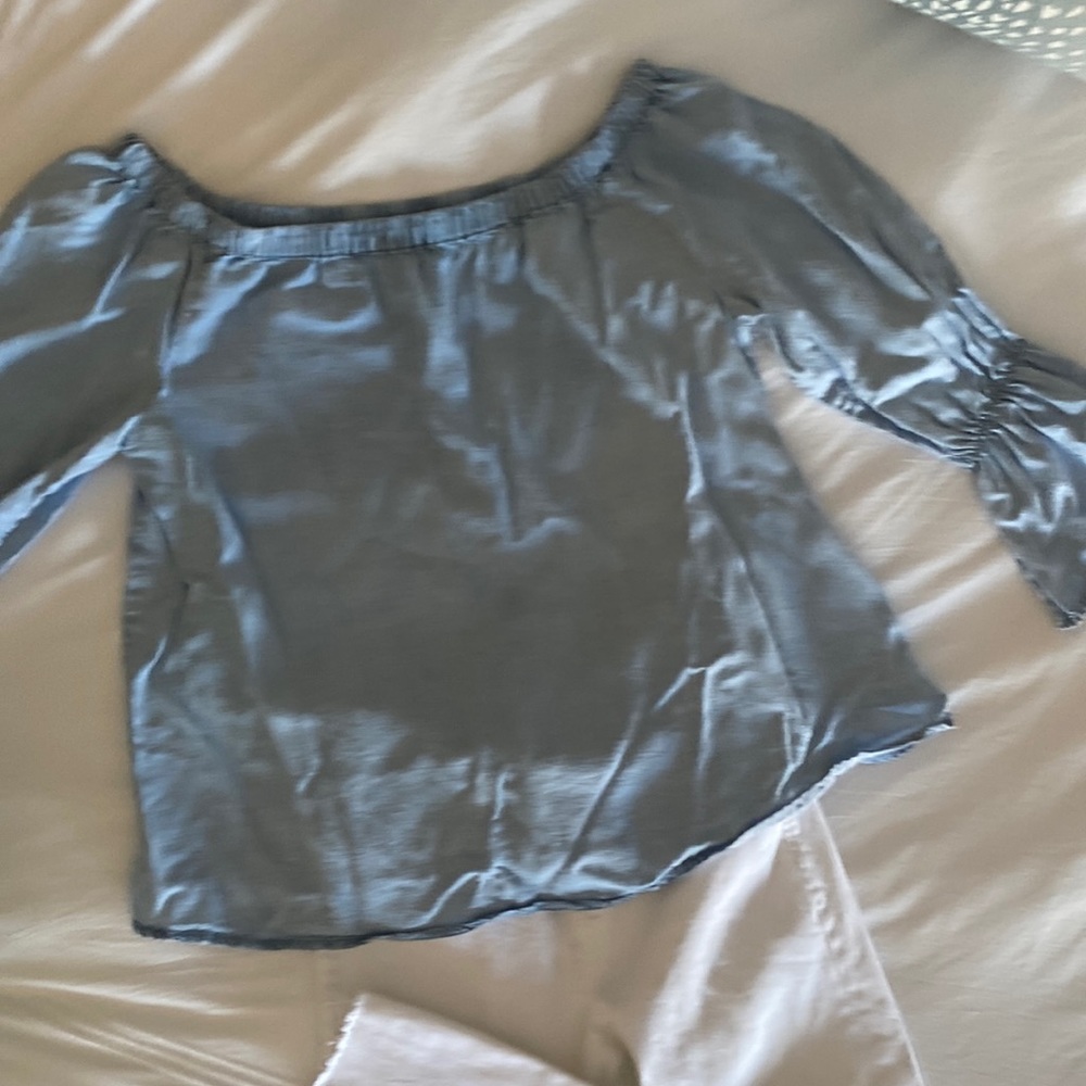 Sanctuary chambray off the shoulder blouse size L
